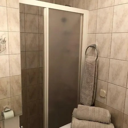 شقة Doriana Studio زادار